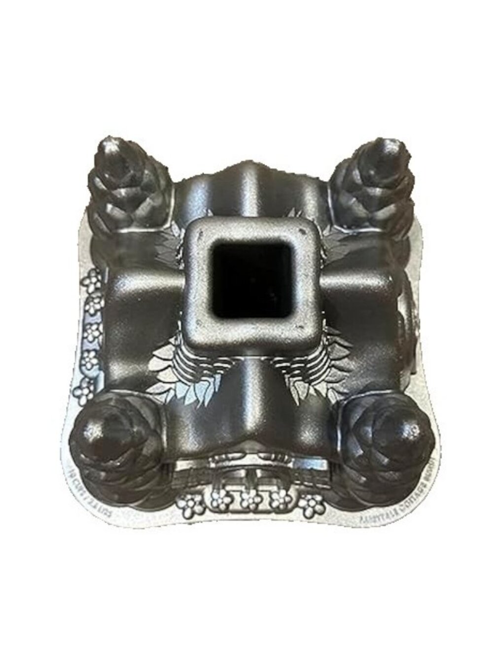 Nordic Ware FAIRYTALE COTTAGE Bundt Pan MADE IN USA 10 Cup Capacity 2003 RETIRED